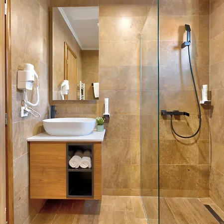 Sinan Hotel 3*