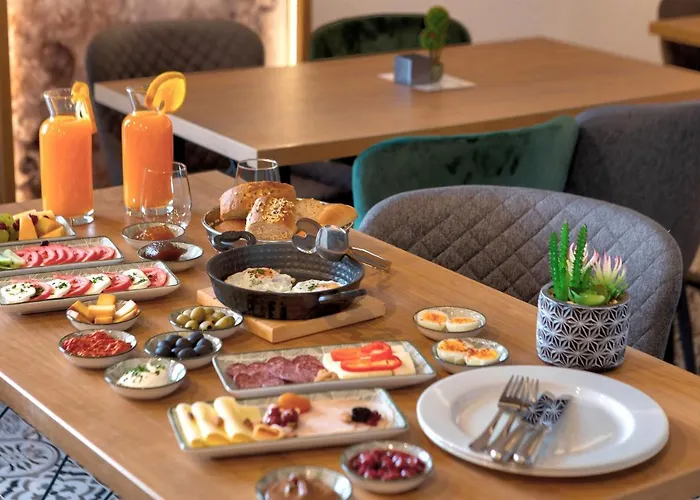 Sinan 3* 莫斯塔尔